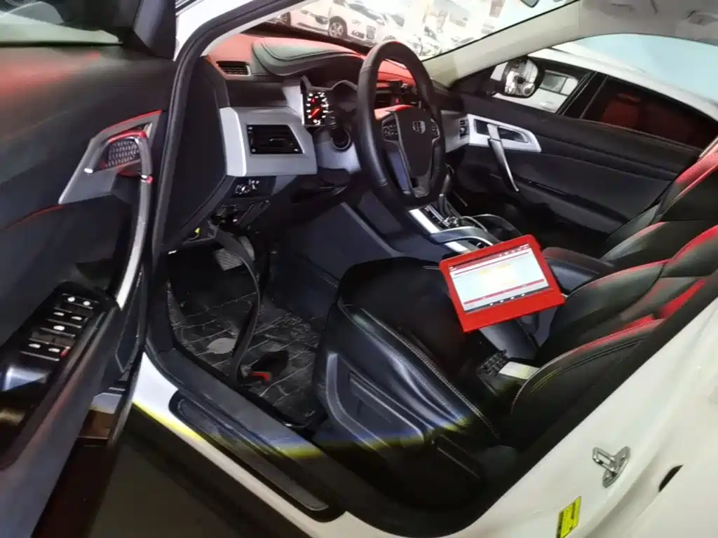 Geely Boyue — миниатюра 15