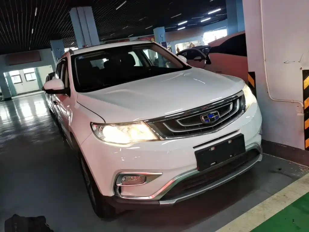 Geely Boyue — миниатюра 4