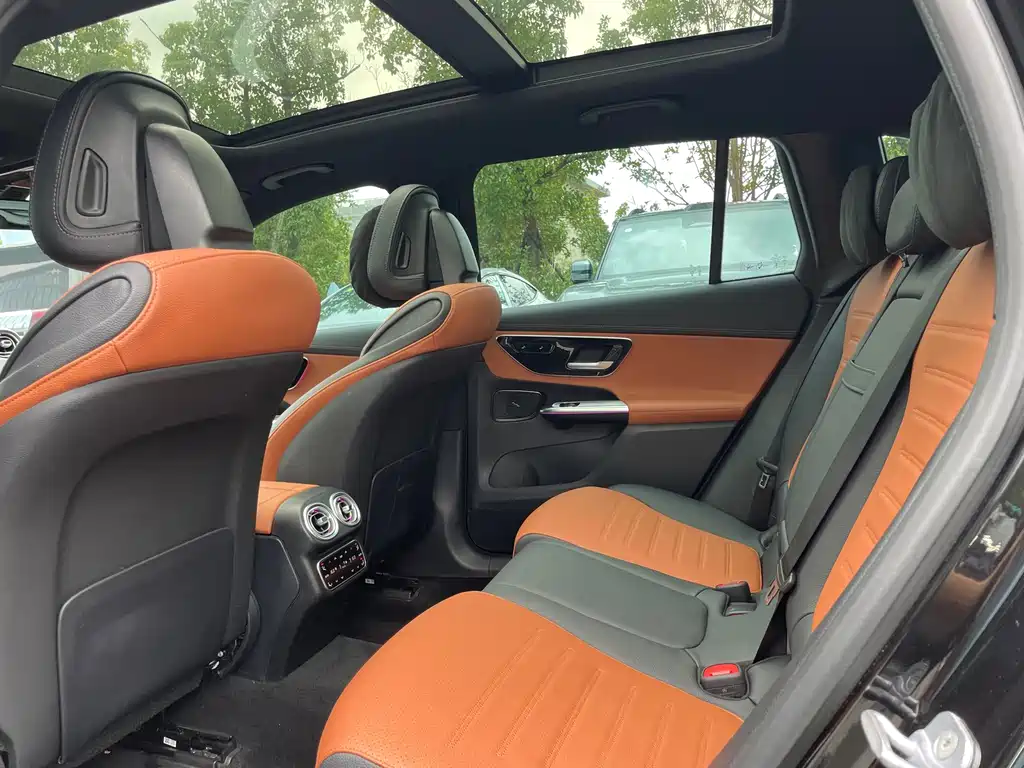 Mercedes-Benz GLC — миниатюра 8