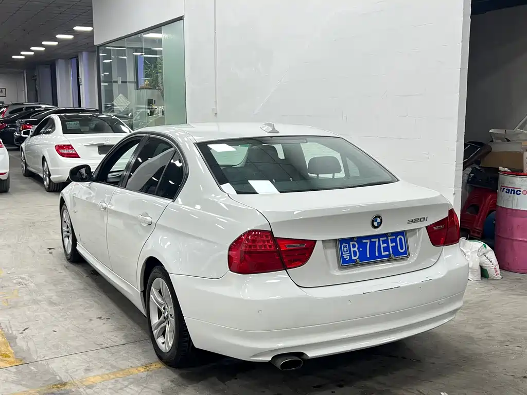 BMW 3 Series (Import) — миниатюра 4