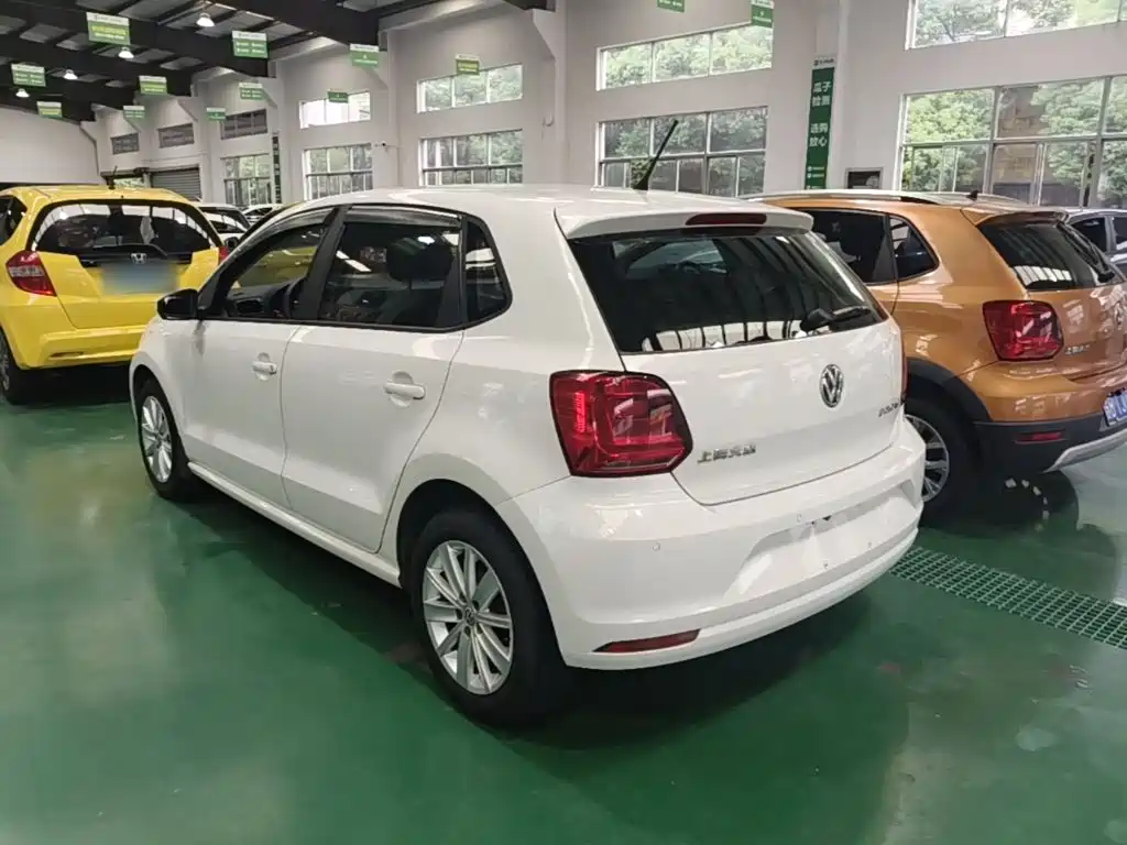Volkswagen Polo — миниатюра 5
