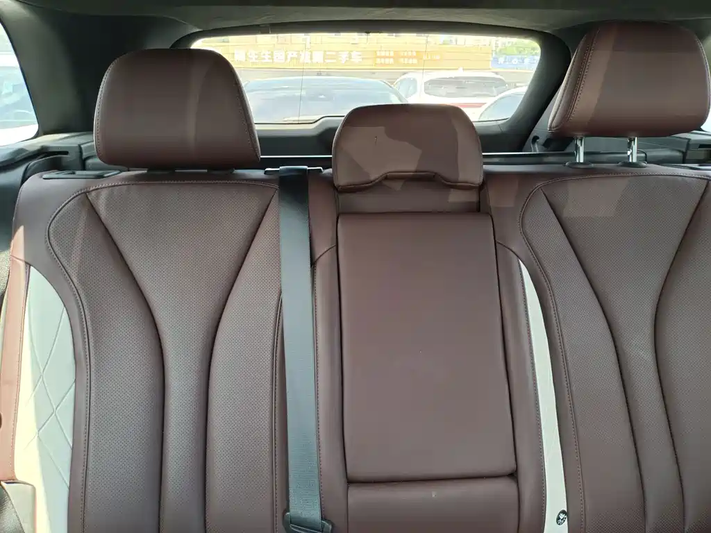 Geely Xingyue L — миниатюра 12
