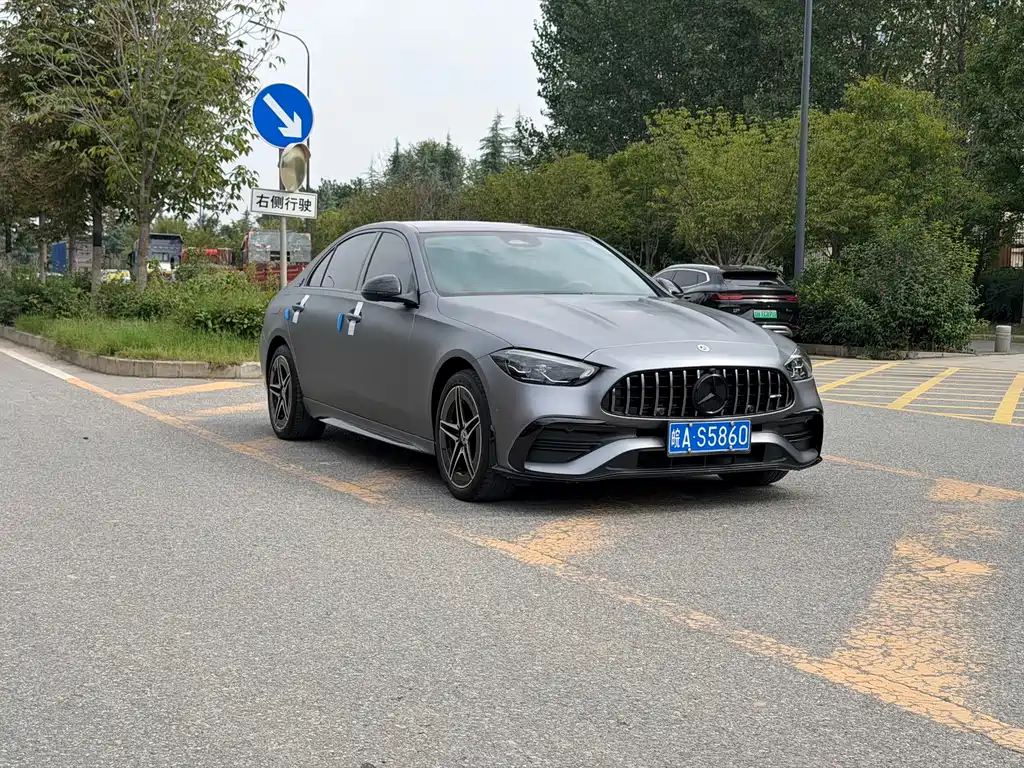 Mercedes-Benz C-Class — миниатюра 3