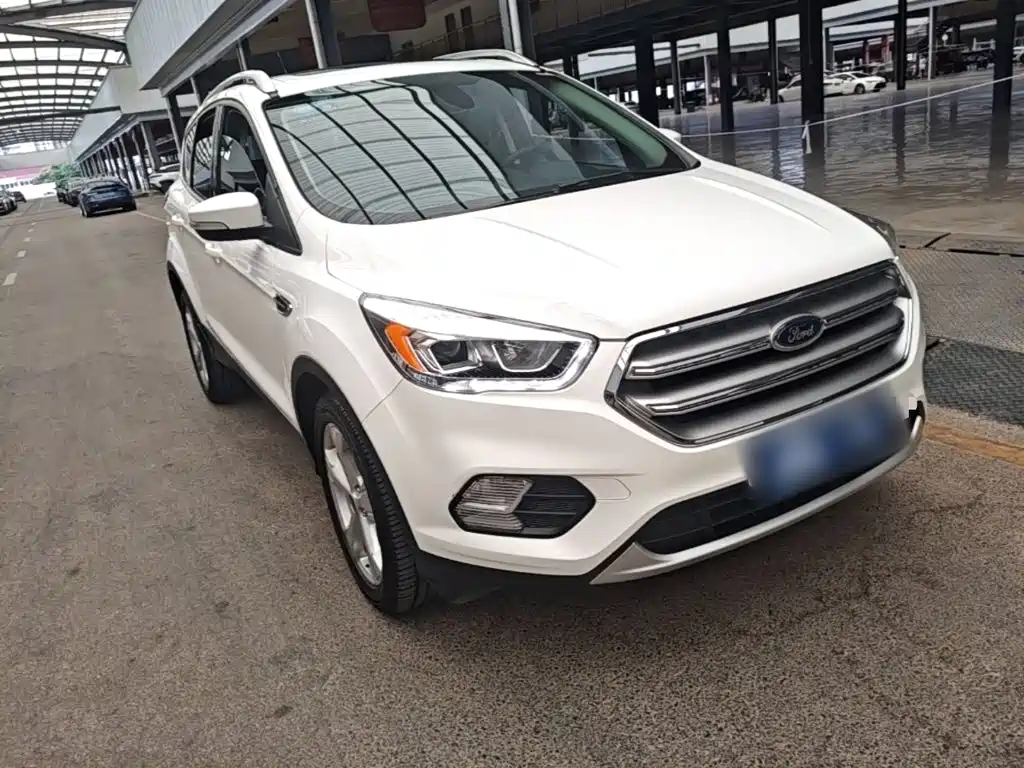 Ford Kuga — миниатюра 4