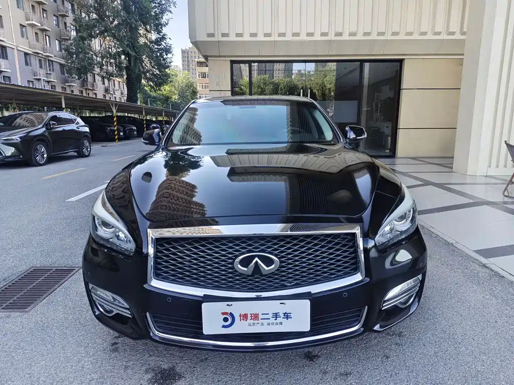 Infiniti Q70 2017 Q70L 2.5L Enjoy