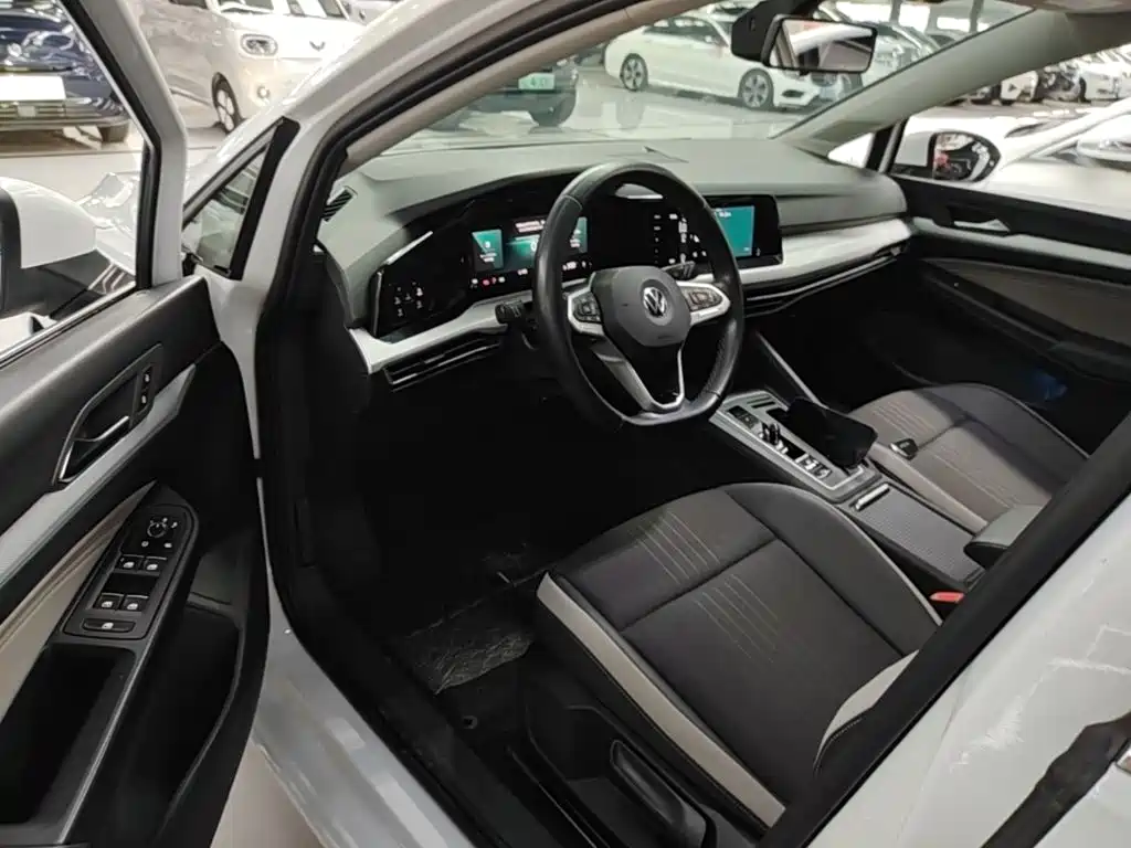 Volkswagen Golf — миниатюра 16