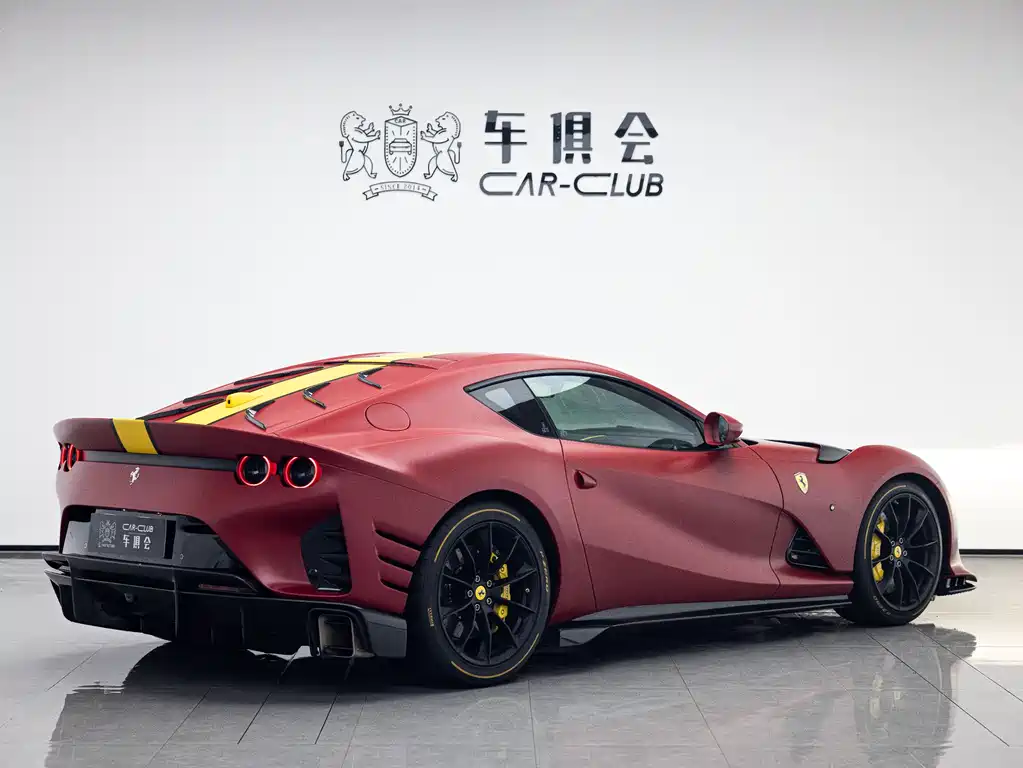 Ferrari 812 2021 6.5L Competizione