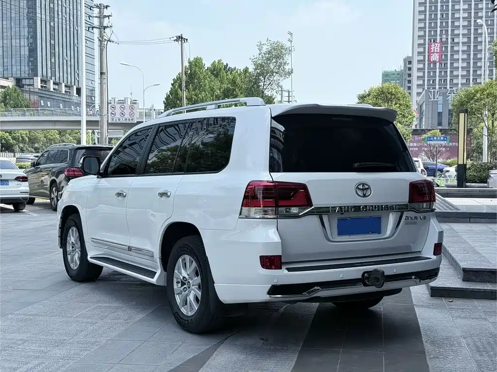 Toyota Land Cruiser 2018 4.6L