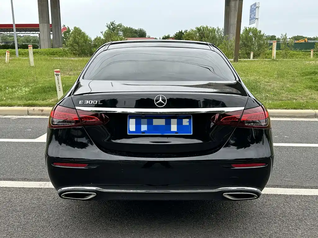 Mercedes-Benz E-Class E 2018 E 300 L Sport Fashion