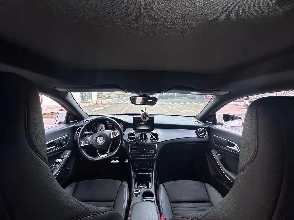 Mercedes-Benz CLA (Import) — миниатюра 11