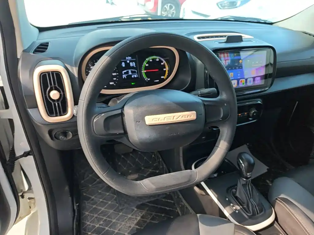 Roewe Clever — миниатюра 11