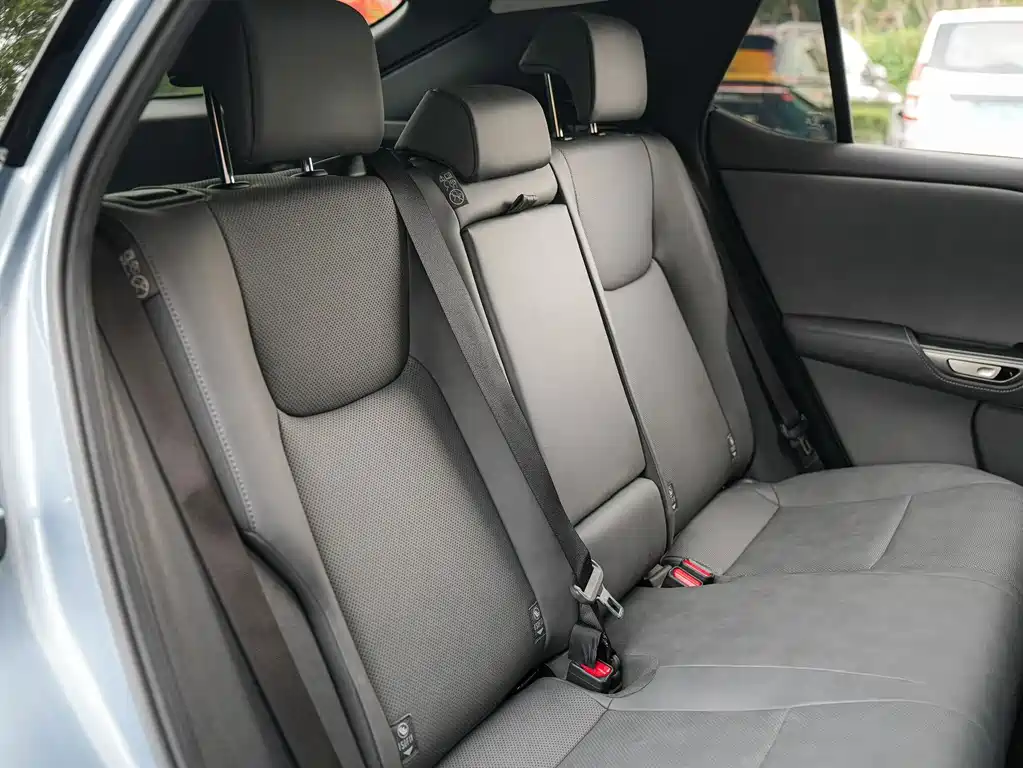 Lexus RZ — миниатюра 14