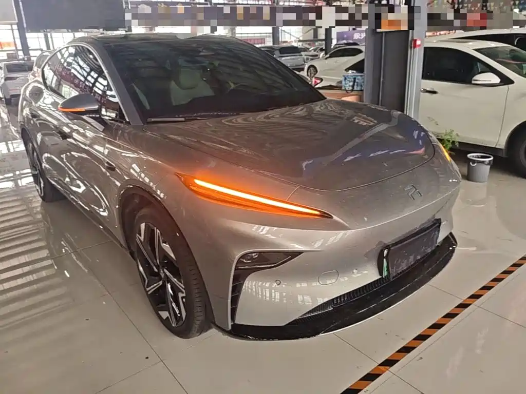 Rising Auto R7