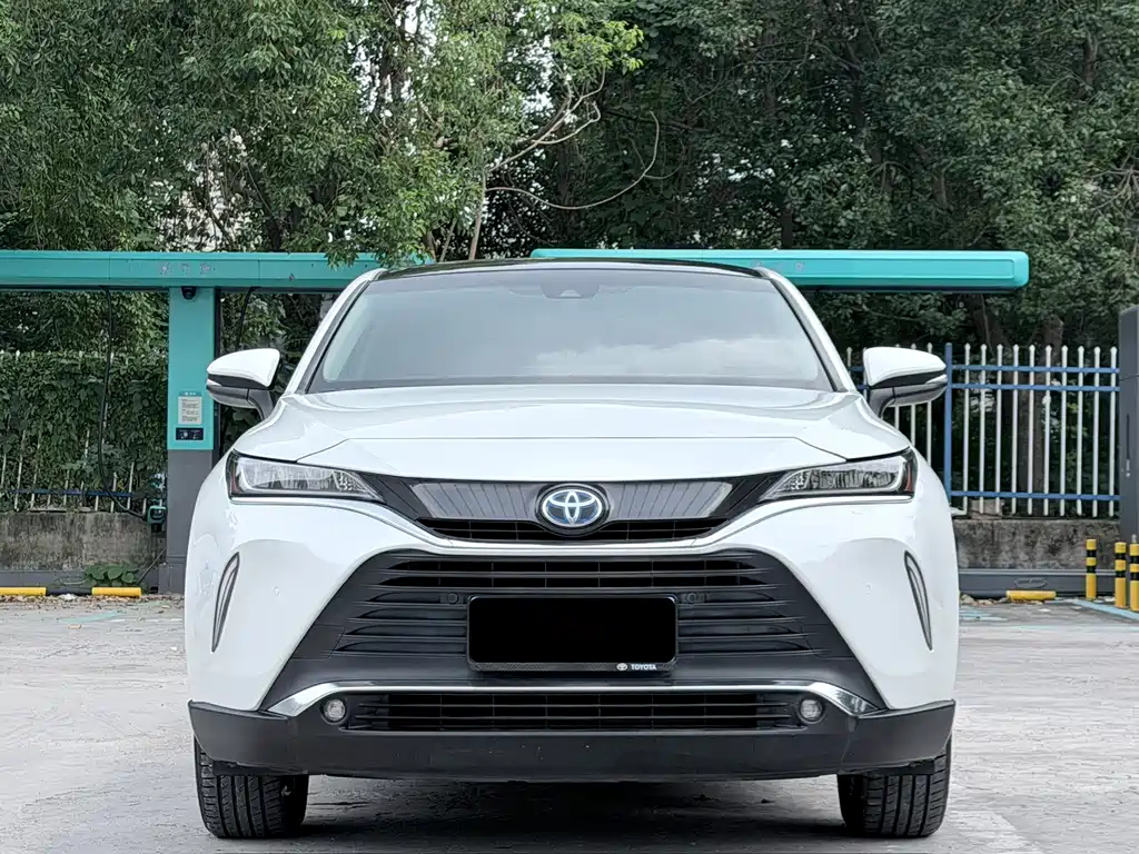 Toyota Harrier — миниатюра 2
