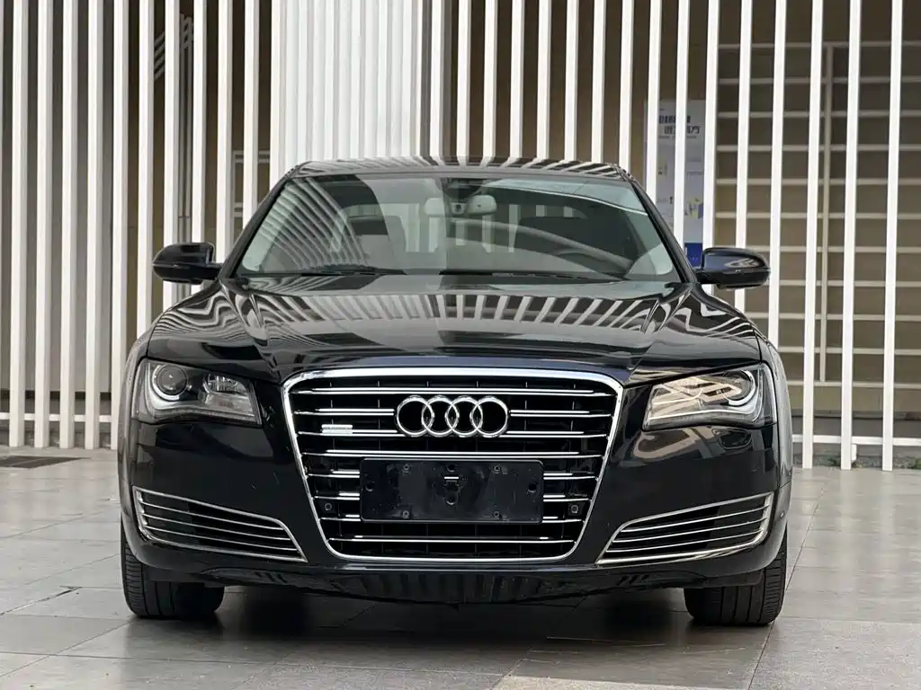 Audi A8 — миниатюра 2