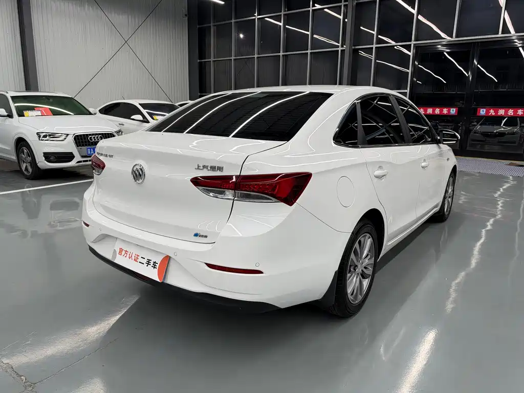 Buick Excelle — миниатюра 13