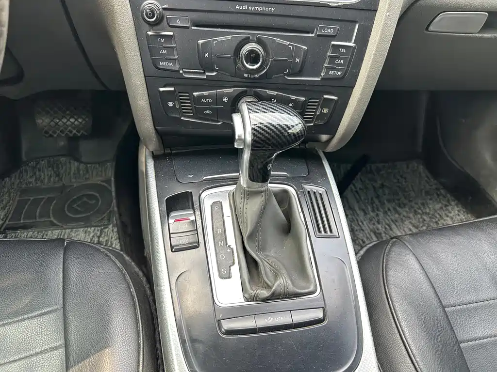 Audi A4L — миниатюра 10