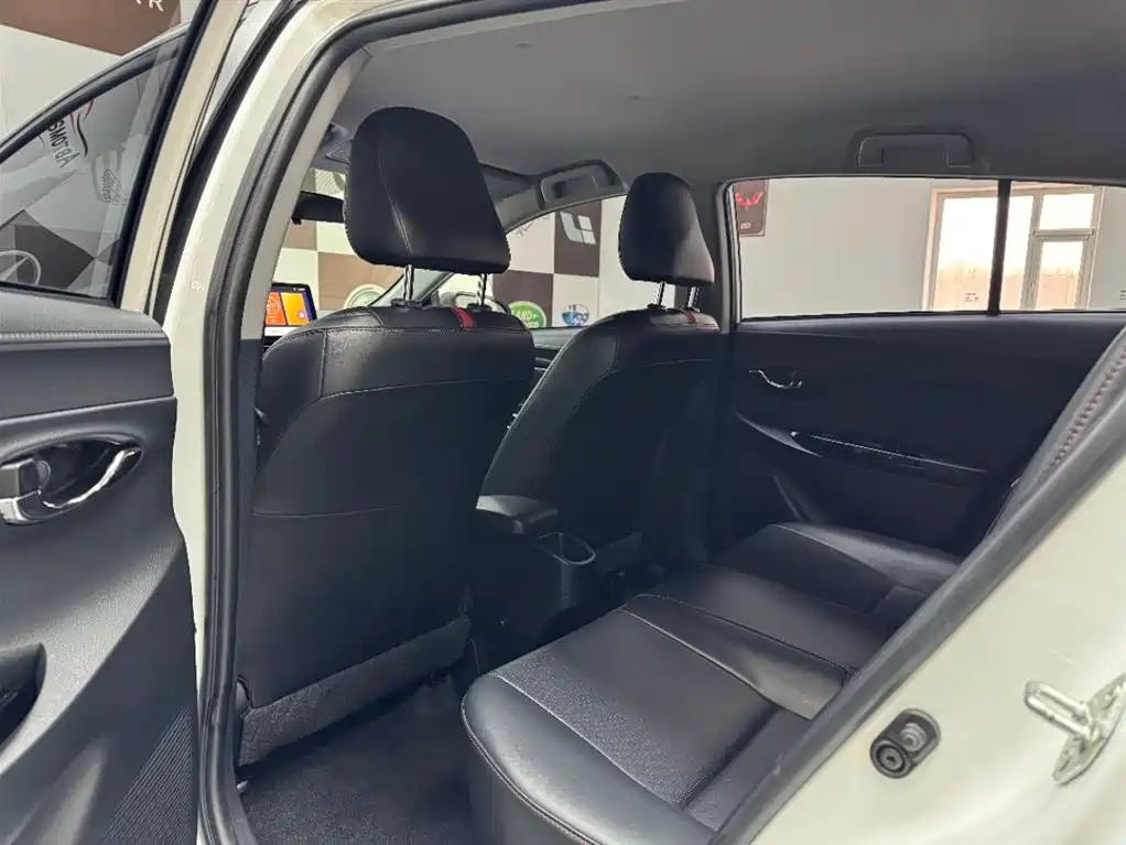 TOYOTA YARIS L ZHIXUAN