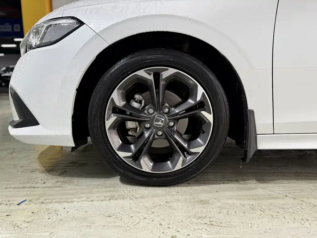Honda Civic — миниатюра 10