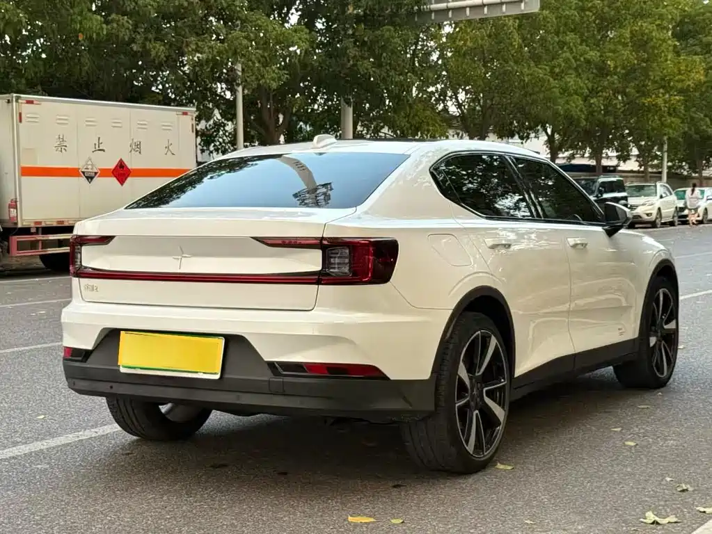 Polestar Polestar 2 — миниатюра 6