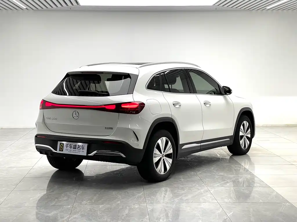 Mercedes-Benz EQA — миниатюра 6