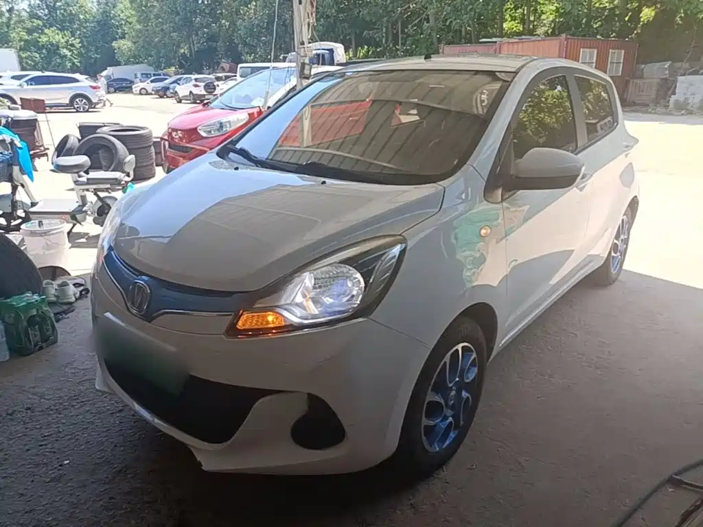 Changan EV — миниатюра 2