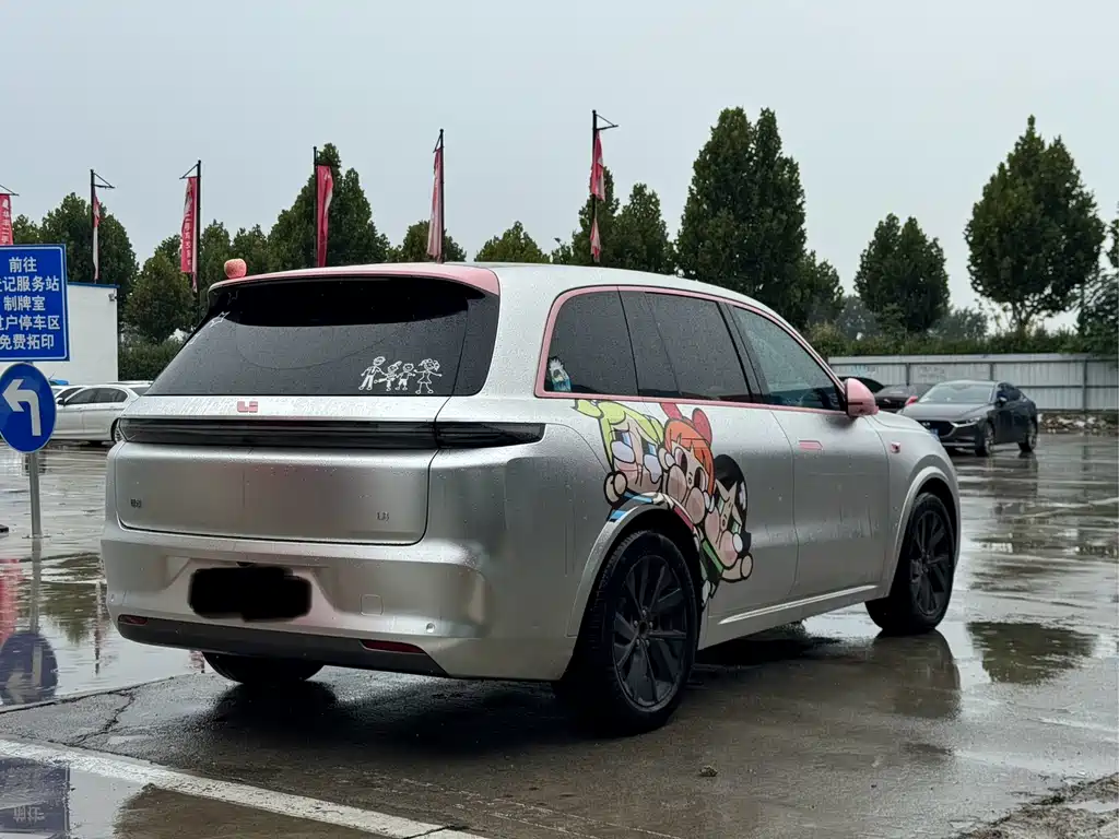 Li Auto Li L8 — миниатюра 7