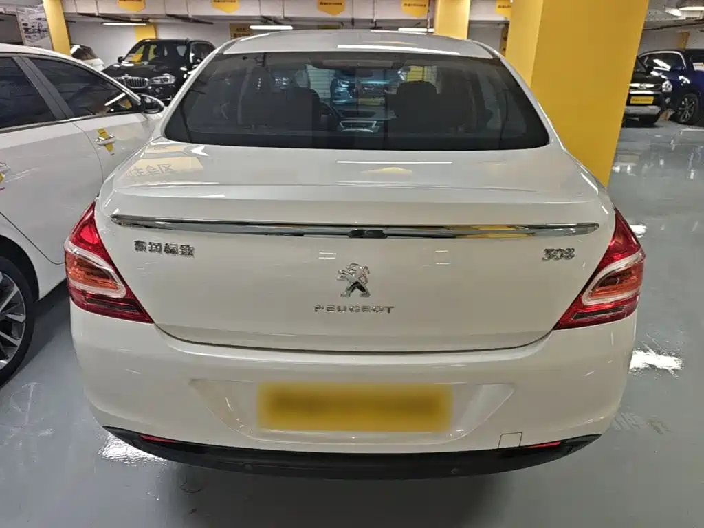 Peugeot 308 — миниатюра 6
