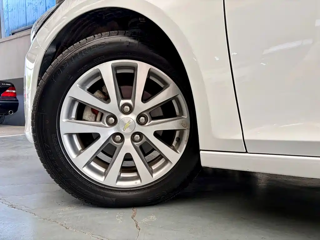 Chevrolet Malibu — миниатюра 20