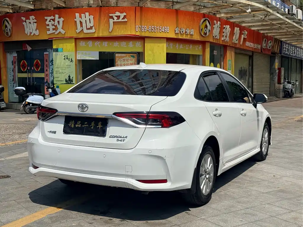Toyota Corolla — миниатюра 7