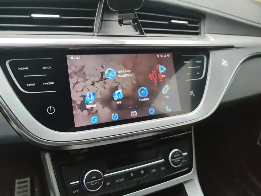 Geely Emgrand GS — миниатюра 13