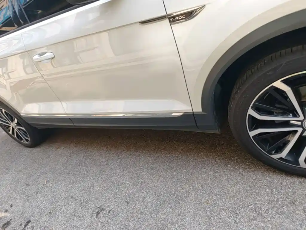 Volkswagen T-Roc — миниатюра 21