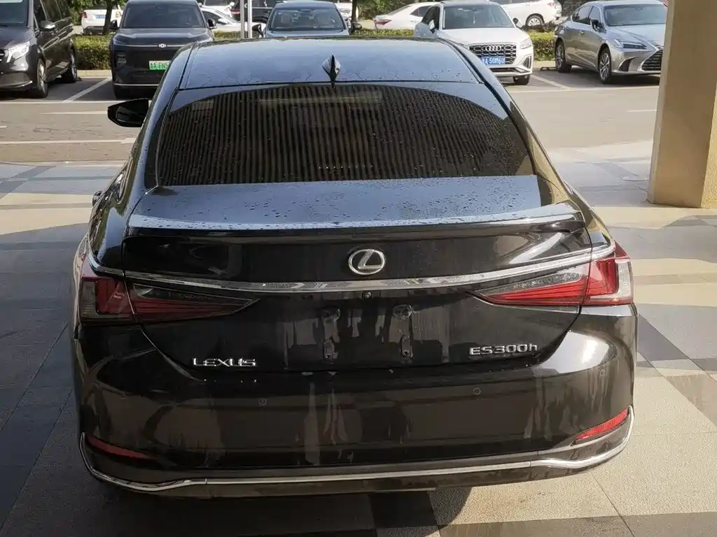 Lexus ES — миниатюра 4