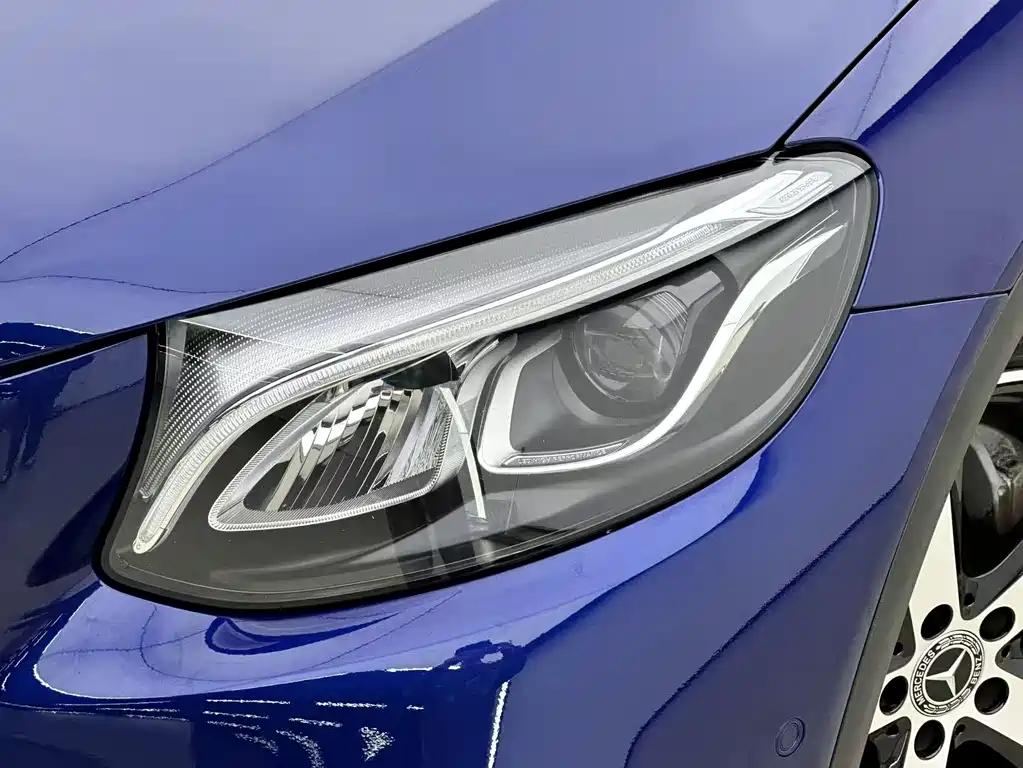 Mercedes-Benz GLC 2019 GLC 200 4MATIC SUV