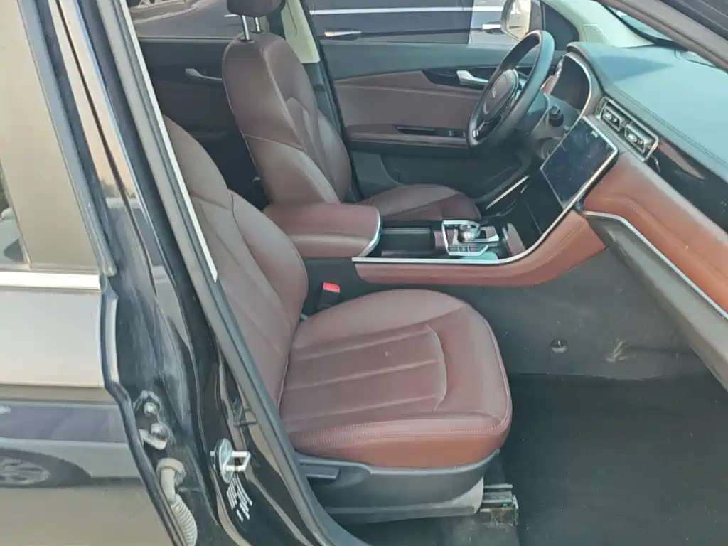 VGV U75 Plus 2.0 TGDI luxury pro 7 seats, фото 25