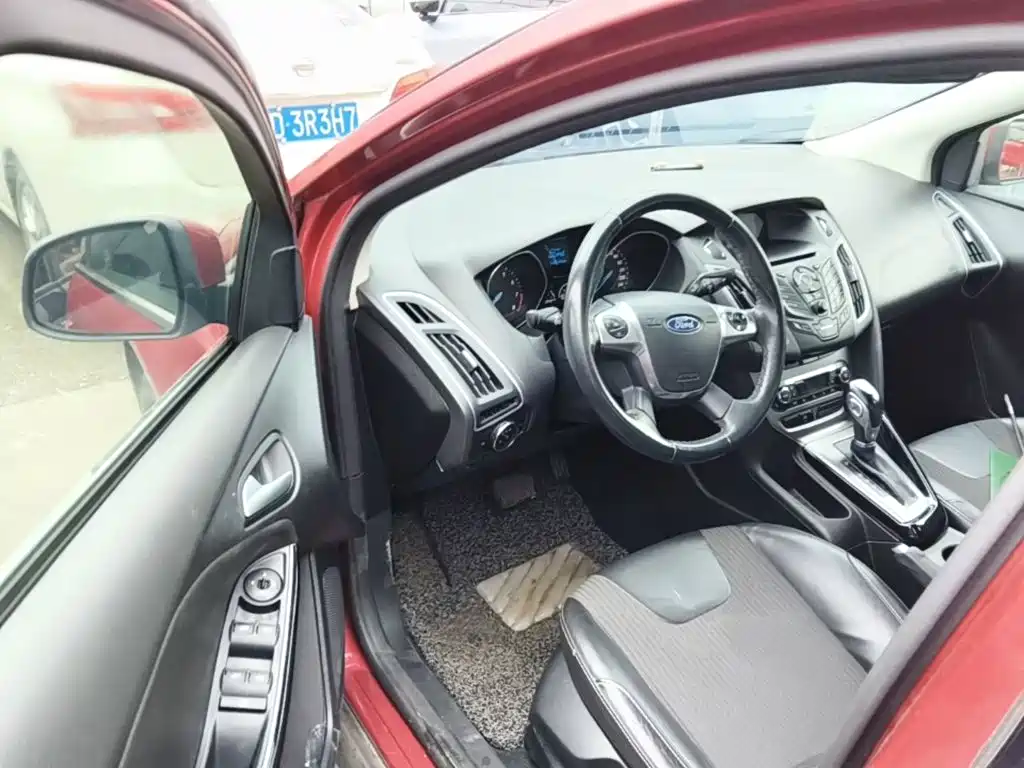 Ford Focus — миниатюра 21