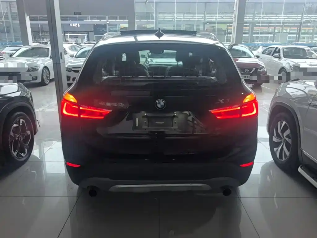 BMW X1 — миниатюра 6