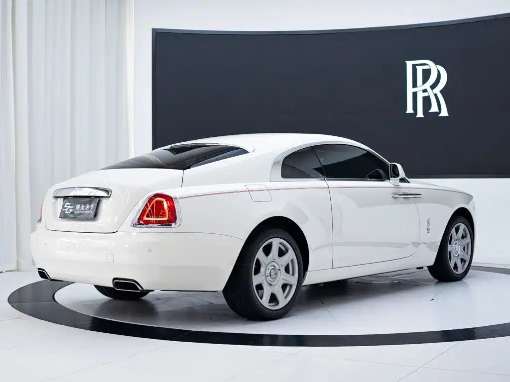 Rolls-Royce Wraith — миниатюра 4