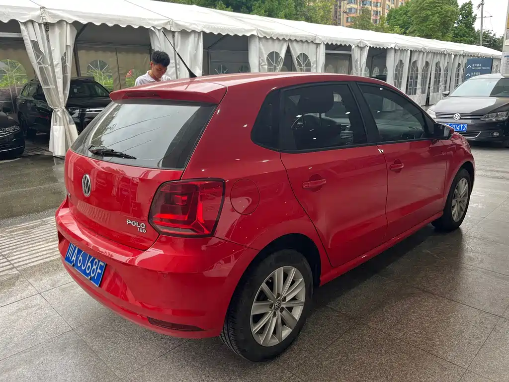 Volkswagen Polo — миниатюра 8