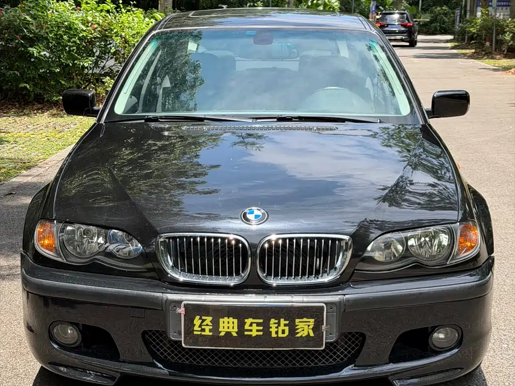 BMW 3 Series 3 2004 325i