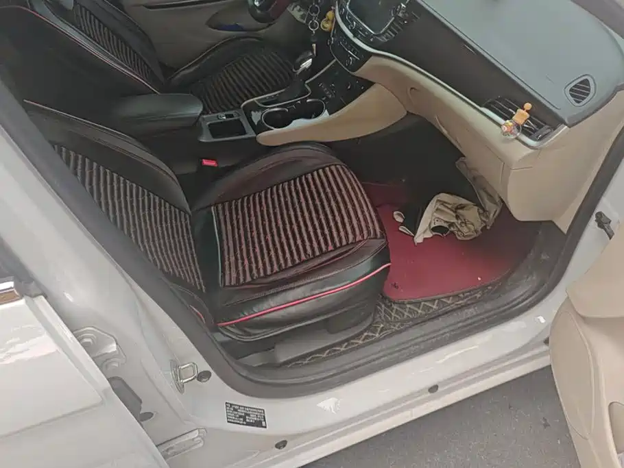Buick Verano — миниатюра 8