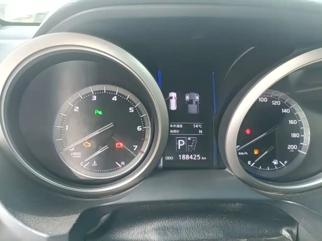 Toyota Prado — миниатюра 12