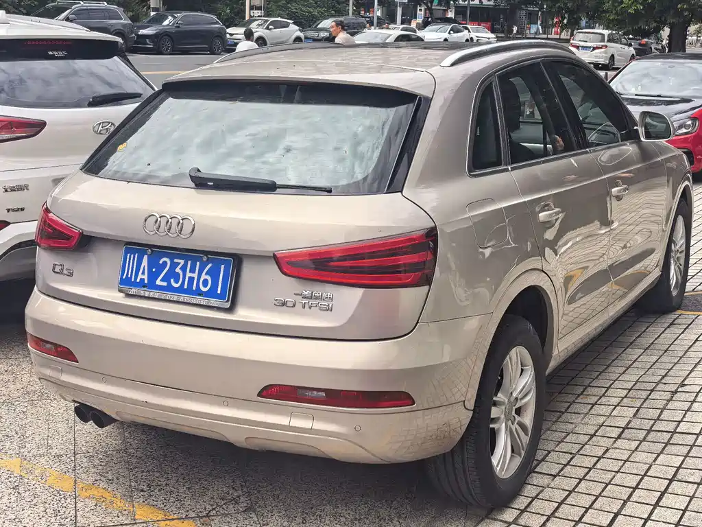 Audi Q3 — миниатюра 2