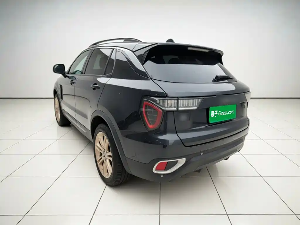 Lynk & Co 01 — миниатюра 4