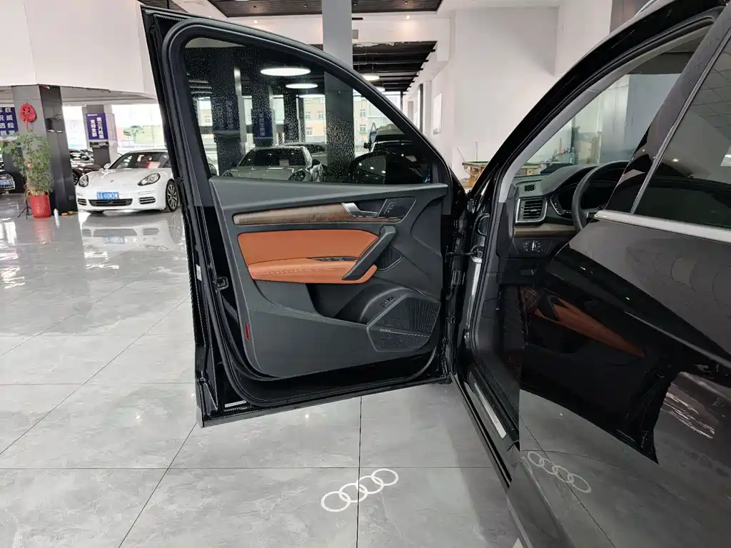 Audi Q5L — миниатюра 17
