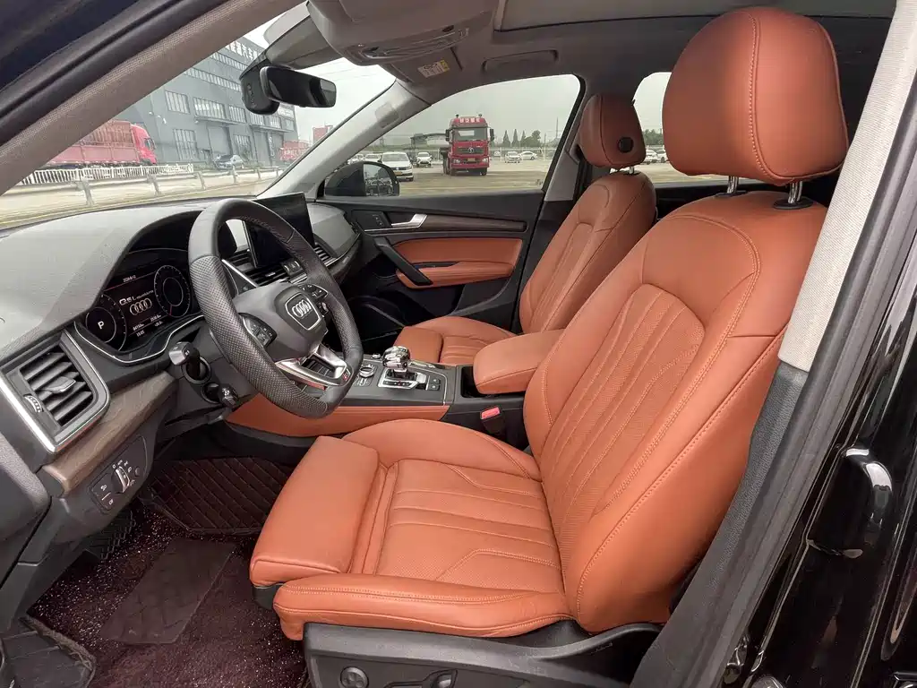 Audi Q5L — миниатюра 32