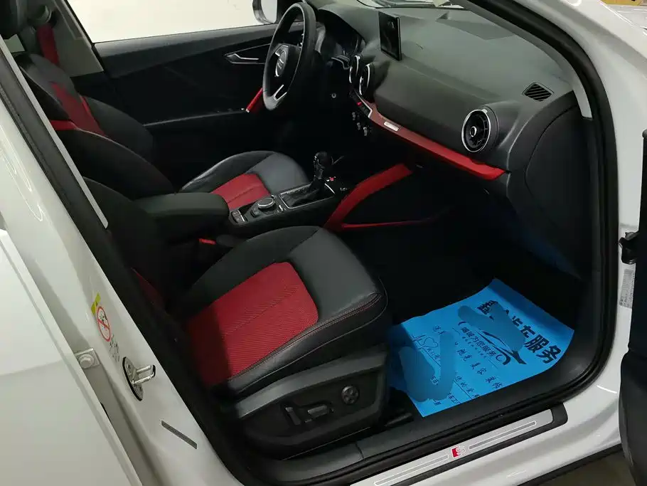 Audi Q2L — миниатюра 8