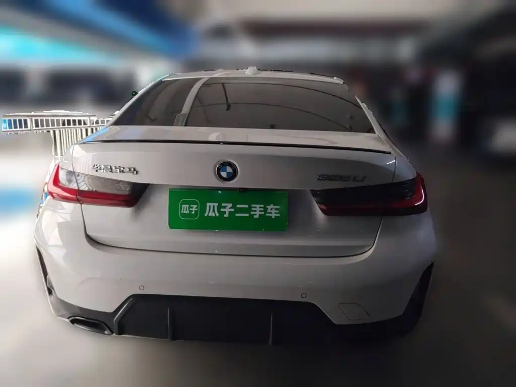 BMW 3 Series — миниатюра 3
