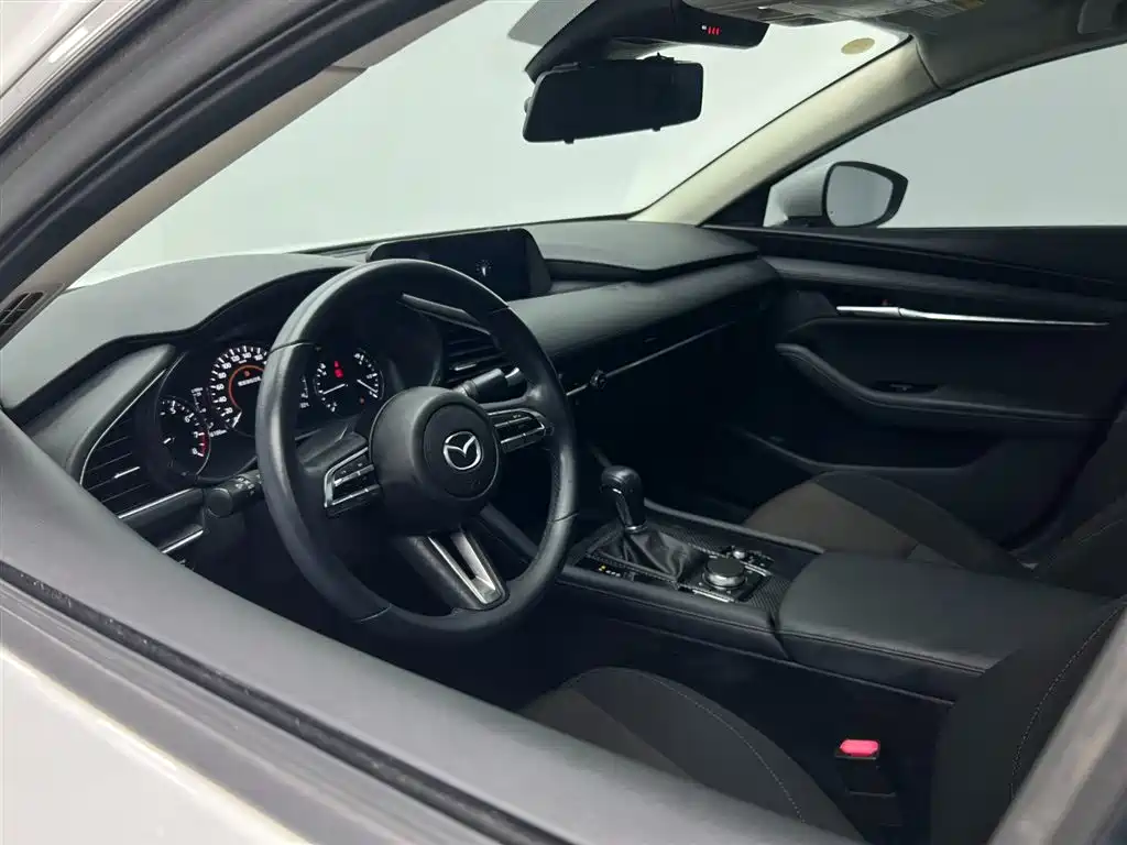 Mazda Mazda3 — фотографии объявления, Фото 19