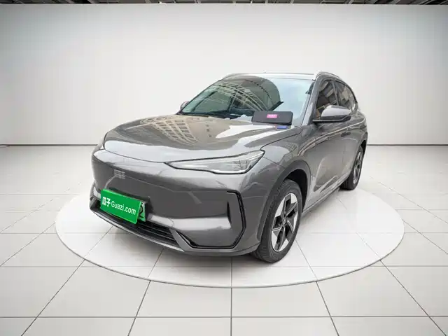 2025 Geely Galaxy E5